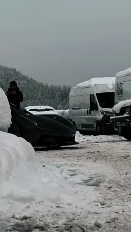 Koenigsegg Jesko Absolut KNC in the snow❄️👻