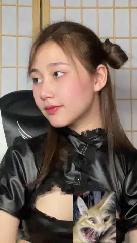 เมื่อไหร่เธอจะเล่นกับเค้า😤 @B_OAT 