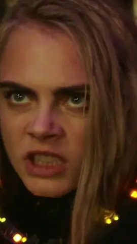 Dress👗Up @Cara Delevingne #Valerian #LucBesson #CaraDelevingne #danedehaan  #RunwayCara 