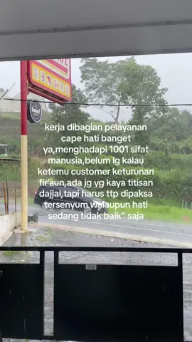 walaupun kita ga salah tp tetep kita yg harus minta maaf🥹 #retail #kasiralfamart #viral #alfamarttiktok #fyp #foryou 
