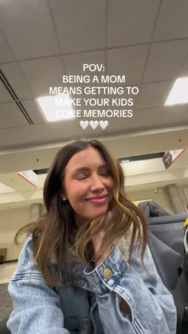 These cheerleaders made Capri’s whole year🥹🎀🩷I so thankful for YOU girls!!! Lysm!!!✨!!! #MomsofTikTok #motherhood #motherhoodunfiltered #motherhoodunplugged #corememories #realmomlife 