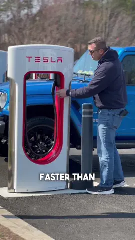 I Need a new camera man #jeep #tesla #jeep4xe 