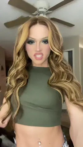 ayesha’s audios always slay🫡 #fypシ #foryou #makeup 