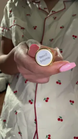 the best nail growth oil ever! comes in a 5 pack so you can take one everywhere you go. #nailgroth #cuticleoil #fyp #nails #trending #arousarnails #arousarnailart 