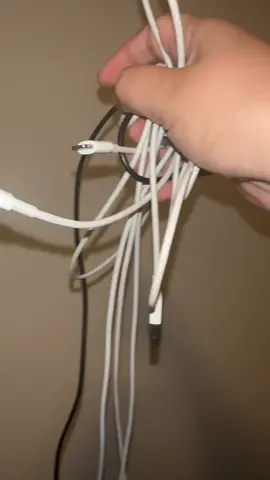 Out with that clutter! ⚡️ #tiktokshop #thatsamantha 