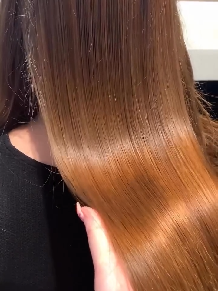 It’s never too late to start your healthy hair journey. 💅 Invest in your hair this year with ghd duet style: our 2-in-1 hot air styler that causes NO damage* to your hair 🤍 #ghdanz #ghdduetstyle  #ghdhair  #healthyhair  #hairhealth  #hairhealthjourney  #healthyhairroutine  *No thermal hair damage detected after 100 cycles of 4 passes in wet to style mode vs naturally dried hair.