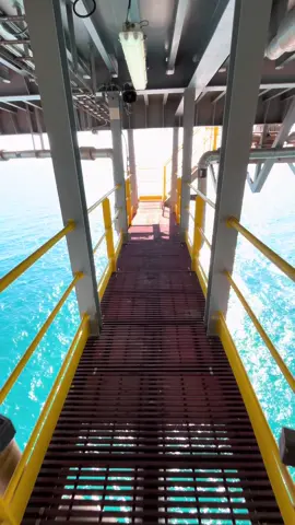 View from offshore rig #offshore #oil #gas #oilfield #recommendations #beautifuldestinations 