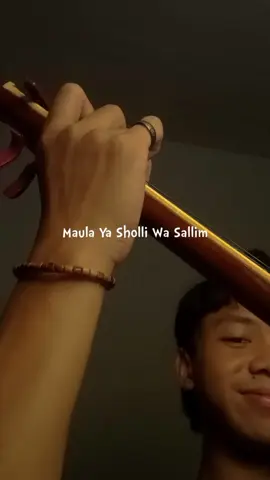 dikit aja, hihi #maulayasalliwasallim #sholawat #fyp #cover #coverlagu #coversong #covergitar #coverakustik #VoiceEffects 