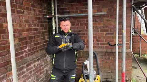 #bricktok #roofing #riversideroofingandbrickwork #pattersonconstruction #bricklayer #tradiesoftiktok 