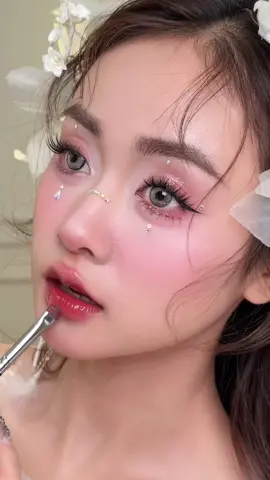 Mê layout của học sinh tui quaaa 😭 #xuhuong #changnguyenmakeup #fyp #makeupchuyênnghiệp 