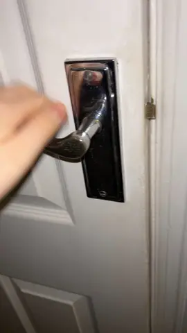 Last one i promise 😏 #foryourpage #funny #uk #shower #singing #fyp #fypシ 