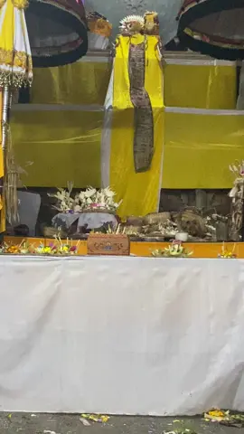 Nekara Perunggu terbesar di Asia Tenggara sane malingga linggih ring Pura Kahyangan Jagat Pura Penataran Sasih Jagat Pejeng🙏Rahayu Jagat saha daging ipun❤️✡️🌏🙏 #nekara #taksubali #healing #blessing #cleansing #purification #bepositivethinkingalways #fypシ #fyp Parama Suksma Hyang Widhi Ayah Ibu Semesta Leluhur Lelangit🙏