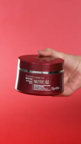Cabelo sensível, quebradiço e sem vida? Coloca aí na sua agenda: cronograma capilar pra ontem! Com as Máscaras Essenciais você hidrata, nutre, reconstrói  e tem a solução completa para recuperar os fios e mantê-los saudáveis.  #Amend #ABelezaInspira #AmendMillenar #MascaraParaCabelo #CronogramaCapilar  #AmeiAmend