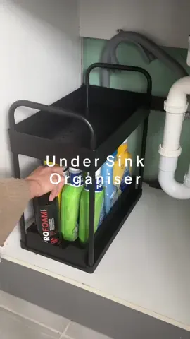 Organising everything under the sink with this 2 tier organiser✨ It holds so much and keeps everything neat and tidy🫶🏼 #organising #storagehacks #storage #tiktokmademebuyit #CleanTok #asmrcleaning #cleanhome #cleaning #cleaningtiktok #satisfyingcleans #satisfyingcleaning #cleaninghacks 