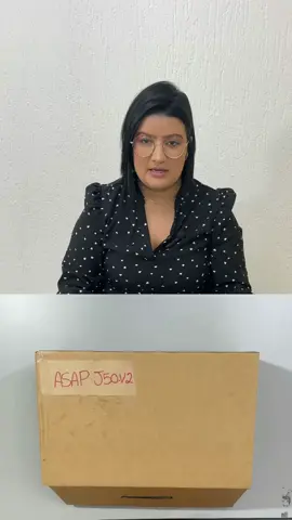 Eleve o padrão das suas operações de #embalagem  com a #máquina  de arquear J-50 V2! 🚀💼 Com tecnologia de ponta, essa máquina redefine a eficiência, oferecendo embalagens seguras e confiáveis em tempo recorde. Diga adeus aos processos manuais lentos e propensos a erros. A #J50V2  vem com recursos avançados que garantem a integridade do seu produto do início ao fim, assegurando que ele chegue em perfeitas condições, independentemente do destino. Junte-se à revolução da embalagem e veja a diferença que a J-50 V2 pode fazer no seu negócio. 📦✨ 🌟 Pronto para transformar sua linha de embalagem? Entre em contato conosco agora mesmo! 🌟 📞 Telefone: (11) 2532-2434 📧 E-mail: contato@asapembalagens.com.br #asapembalagens  #segurança  #Inovação  #logística  #indústria  #industrias  #eficiência  #máquinadearquear  #equipamentos  #FitaPET  #reels