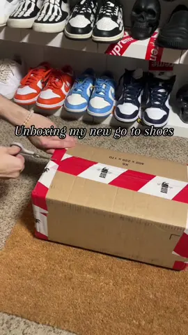 The Golden Goose super-star sneakers are easily one of my favorites #sneakers #superstar #unboxing #goldengoose #menstyle #trending 