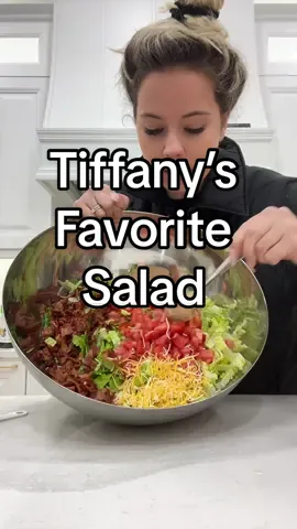 BEST SALAD IN THE WORLD  Romaine lettuce Bacon Shredded mexican cheese  Tomato  Dressing 1/2 cup mayo 1/3 cup ketchup 1 tbsp relish 1/4 tsp pepper 1/4 tsp garlic powder  #tiffanysfavoritesalad #salad #blt #thousandisland #freshdinner #healthydinner #lightdinner #blueraspberryelectrolytes #nomustard 