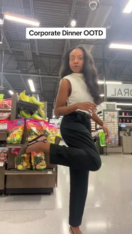 My first ever work dinner. Heres what i wore #corporate #workoutfit #9to5outfits 