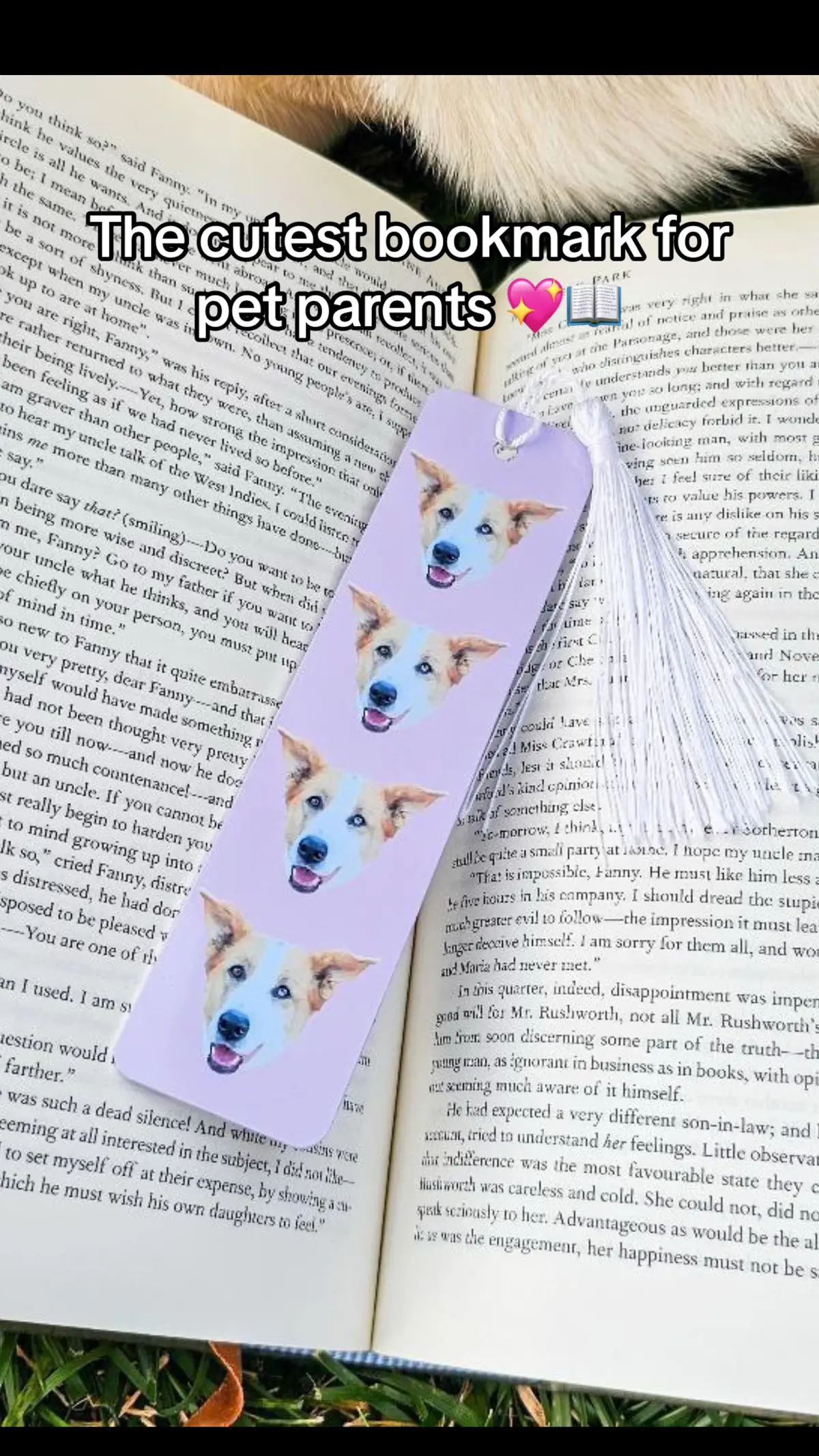 The bookmark every per parent needs💖 #bookmark #cutebookmark #custombookmark #dogmombookmark #petportrait #petparent #readersoftiktok #bookworm #BookTok 