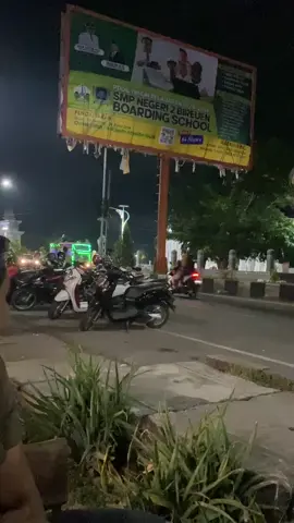 Ya ALLAH Inilah Video Kiriman Warga Kota Santri Ke Kita Malam ini Rabu 28-2-2024 TKP Jalan Gayo Persis Depan Masjid Agung Sultan Jeumpa Bireuen Nanggroe Aceh Darussalam, Ampunilah Kami Serta Para Pemimpin Kami Ya ALLAH☝😥😭# Bireuen# Kota Santri#