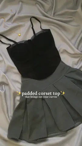 found the perfect corset top for gals night out!! 🔥 #corset #corsettop #fitcheck #cluboutfit #nightoutfit #hariet_recos #fitsbyhariet #fyp #foryou 