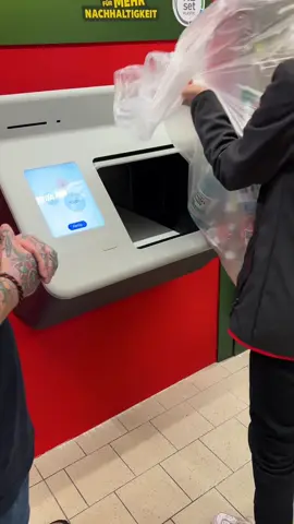 Pfandrevolution  #Kaufland#fy#fyp#fypシ#recyling#tomra#pfand#germany#new#future#revolution#earth#world 