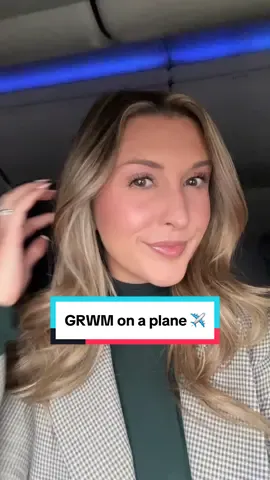 GRWM on a plane ✈️ 🛬 The window seat lighting really was working to my advantage this morning 🤌🏼 so I made productive use of my time and got ready for my work meeting on my flight💄💋  #grwmmakeup #grwmonaplane #grwmplaneedition #grwmflight #makeuponaplane #everydaymakeup #grwm #travelgirl #corporategirlies 