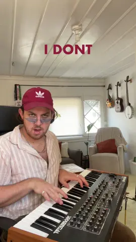 party anthem 🏃🏻‍♂️😈 . . #anxiety #funk #producer #jazz #synth 