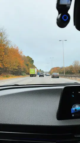 My dear tiktok dont under review my videos - London 🇬🇧😍road trip 😎@LONDON #foryou #fyp #foryoupage #viral #traveltiktok #tiktok #underreview #unfrezzmyaccount 