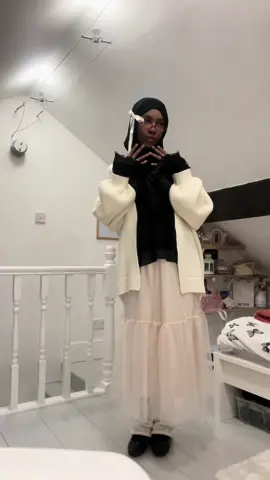 luh calm fit 😼 #hijabi #05 #nana #sanrio #shoujo #grwm #coquette #morikei 