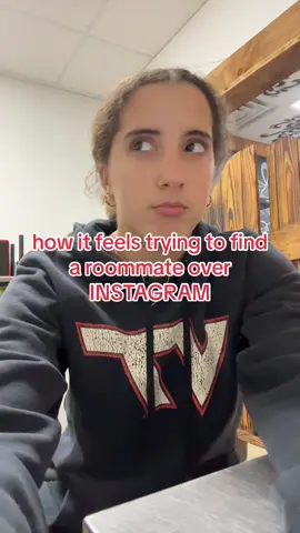 if your goung to jmu pls text me #pls #help #college #jmu #soserious #Roomate #plstextme 