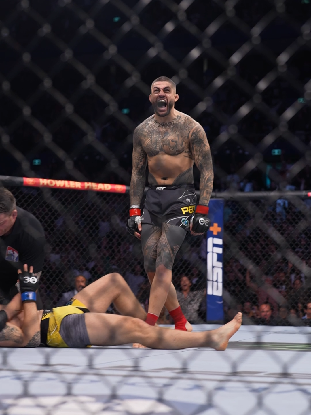 All eyes on Tyson Pedro 👏 🇦🇺 #tysonpedro #UFC #mma