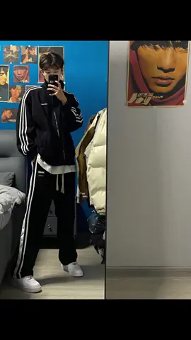 hãy chọn outfit mà bạn thích ..#outfit #phoidonam #hottrend #xh #outritnam #.....