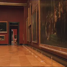 Cena do Louvre (The Dreamers 2003) #thedreamers #ossonhadores #cinema #filmes #cinefilos #cinematica #cinemabrasileiro #legendado #traducao #tradução #cinematok #cinematicvideo #filme #filmes #louvre #louvremuseum #filmeseseries #evagreen #fyp #fypシ #fypシ゚viral 
