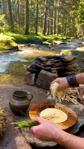Would you eat this omelette for breakfast? 🍳🔥 #omelette #eggs #breakfast #Outdoors #outdoor #outdoorcooking #camping #camp #food #cooking #foodvideo #nature #forest #bushcraft #survival #foodvideos #crunch #cooking #hungry #foodporn #wilderness #relax #cookingadventures #adventures #asmr #asmrvideo #campfire #outdoorkitchen #fyp 