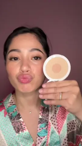 GRWM! Hydragloss- knockout CT- fair concealer- 20 sand blk- cocoa and caramel blush rare beauty-encourage powder- Issy medium tan Setting spray-CT happy skin lip mousse- Chai latte check out the yellow basket :) #fyp #grwm #makeuptok #localbrands #affordable 