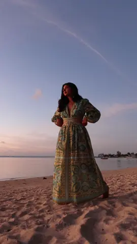 Found this stunning dress at @Yours.MRU ✨ Each piece in the boutique is one-of-a-kind, so once it’s gone, it’s gone 😅 The shop is located in Flic en Flac next to @Pakbo Resto Bar would definitely recommend checking it out 🙌🏽  #yoursmru #yoursmauritius #fashionfinds #mauritius #mauritiusfashion #fashionboutiquemauritius #shoppingmauritius #bohomauritius #Lifestyle #lifestylemauritius #bohodress