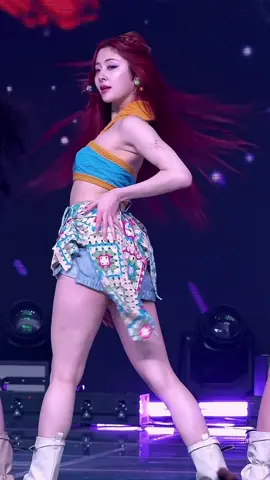 #yunjin #huhyunjin #lesserafim #fancam #kpop #fyp #kpopfyp #foryou 