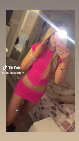 so hot🔥 #viral #fyp #foryou #tiktokim18 #fakebodyy⚠️ #hottest #baddie #beauty #prettygirl #modelshub 