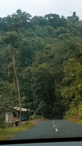 kalo jalan ke Pameungpeuk paling enaknya tuh di gunung gelap 🖤 #gununggelap #pameungpeuk #gununggelapgarut  #CapCut 