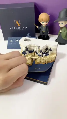 Do you like this calendar🤩 Link in bio👉🏻 artropad.com #giftideas #deskdecor #satisfying