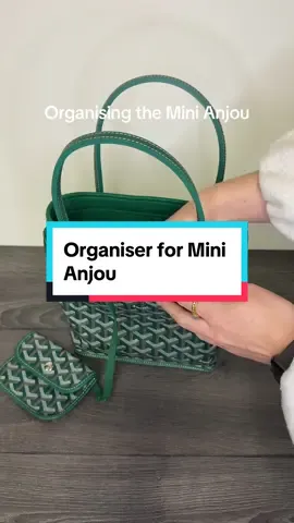 Organising the Mini Anjou with our bespoke, felt insert 👜 #minianjou #bagorganizer #organised #asmr 