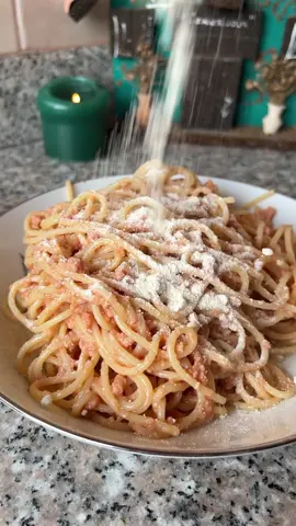 Pasta con diablito y queso de año🤤🇻🇪❤️ almuerzo rápido, delicioso y con pocos ingredientes😍 Amigos, por favor confirmen si para ustedes también esta combinación es un manjar de los Dioseees🤤 #pastacondiablito #diablito #jamonendiablado #pasta #spaghetti #recetasfaciles 