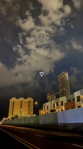 حسيت بحب جديد وقعت انا فيه ♥️🌍#fyp #foryou #fypシ #amrdiab #mohamedelgazoliy #عمرو_دياب #تصميمي #ترند #حالات_واتس 