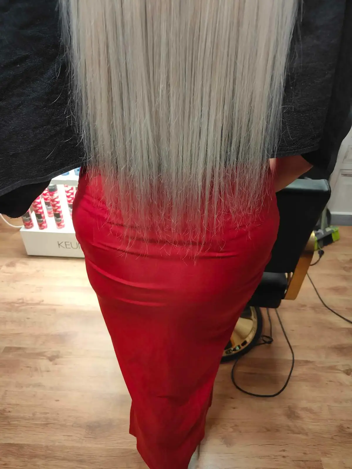 je tien à mettre en honneur le travail remarquable d'un MAGNIFIQUE coiffeur @Victor coiffeur visagiste n'hésitez pas à prendre vos rendez vous chez lui 🫶❤️