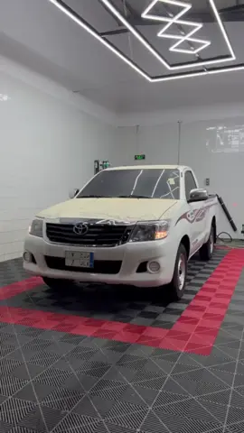 يا مقنا زين مالك بطويله