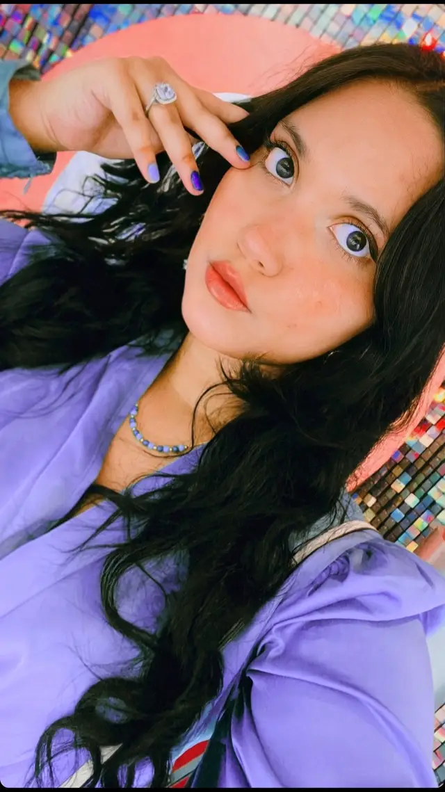 Los ojos nunca mienten 🔮#ojosgrandes #bigeyes #dollface #dollmakeup #anime #metallica #cabellonegro #rock #metal #curvy #elsalvador #salvadoreña #elsalvador🇸🇻 