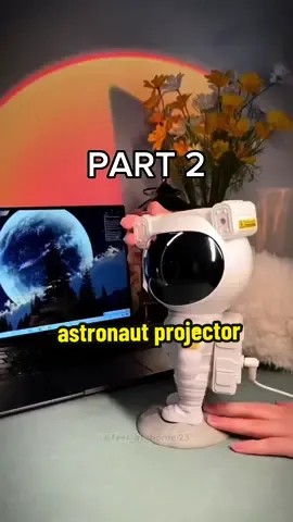 Part 2 - astronaut projector