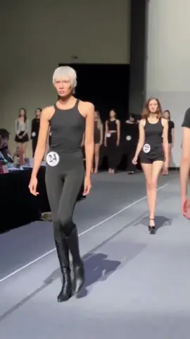 Casting China Fashion week 2O24 #fashiontiktok #fashionweek #modelinchina #jemma 