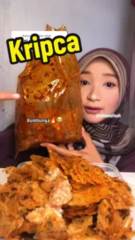 Membalas @gilgil kepedesan tapi wuenaakkk🥵🤤🔥😍 cobain deh #keripikkaca #kripca #keripikkacapedas #kriuk #enakbanget #fyp 
